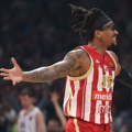 Zvezdina odbrana dovoljna za prvu pobedu: Efes pao u "Beogradskoj areni"