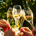 Istraživanje: Popularno alkoholno piće može da bude korisno za zdravlje srca