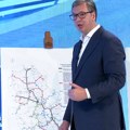 Vučić prikazao mapu sagrađenih puteva i onih koji će se graditi FOTO