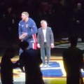 NBA uručio nagradu Nikoli Jokiću pre početka meča protiv Jute, svi pričaju o njegovoj reakciji