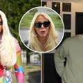 "Tu, verovatno, ima sujete", rekla sam Karleuši: Bojana Lazić bez dlake na jeziku o sukobu Jakova Jozinovića i pevačice