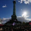 Француска шаље 3.000 наставника у школе са мањком кадра