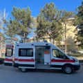 Opšta bolnica Šabac dobila novo i kompletno opremljeno sanitetsko vozilo: Lakši transport pacijenata, sledeće godine i…
