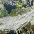 U Srbiju uskoro prodire hladan front Uticaj oluje nalik uraganu na severu Evrope gde su udari vetra 220 km/h