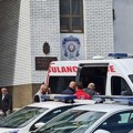 Pozlilo dedi ubijene Danke: Hitna pomoć ispred policijske stanice, lekari morali da reaguju (video)