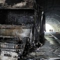 (Foto) poginuo Sarajlija (66): Novi detalji stravičnog udesa u Mostaru: Učestvovala 2 automobila i kamion koji se zapalio u…