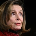 Pelosi: Na predsedniku SAD je da odluči da li će ostati u trci za reizbor