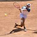 SJAJAN TENIS u Pirotu! Italijan Tomazo Kampanući trijumfovao nakon taj-brejka i veoma uzbudljivog petog seta u finalu protiv…