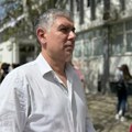 Studenti u blokadi FMN-a: Prof. dr Zdravković dobio UPOZORENJE PRED OTKAZ
