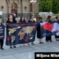 Protest 'Pamtimo žene silovane u ratu' u centru Beograda