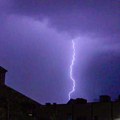 Stižu superćelijske oluje u Srbiju: Upozorenje na mogućnost ekstremnih vremenskih prilika
