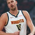 Jokić nije sa ove planete, još jedan tripl-dabl i dominacija Srbina, Denver ipak poražen od Čikaga!