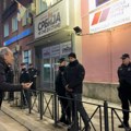 Održan protest ispred leskovačkog SNS, Cakić upitao načelnika policije koga štiti