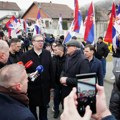 Vučić obišao fabriku i luku u Prahovu kod Negotina: U Klokočevcu posetio crkvu Svetog cara Konstantina i carice Jelene