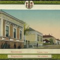 GRAĐENJE KRAGUJEVCA: Varoške kuće, vile i porodične kapele na Varoškom groblju