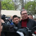 Opasno ruglo u centru Beograda: Vučić ponovo opravdavao postojanje Ćacilenda