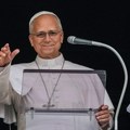 (Foto) Papa Lav XIV prvi put u javnosti nakon operacije raka pluća, obratio se vernicima u Vatikanu