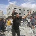 Hamas odbacuje tvrdnju da Izrael nije odgovoran za eksploziju u bolnici; U zgradi na Kapitol hilu demonstracije za prekid vatre…