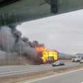 Zapalila se prikolica na auto-putu Niš-Leskovac