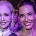 "Jedna 43, druga 47 godina, a ne zna se koja više blista" Jovana Joksimović i Jelena Rozga zajedno u provodu (foto)