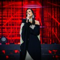 “Beograde, zaljubila sam se, hvala ti” – Laura Pausini zapalila scenu: 3 sata svetskog spektakla u Areni