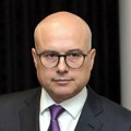 Geopolitička situacija u svetu se komplikuje, Srbija mora da vodi računa o sebi
