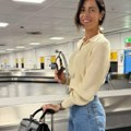 Ana Ivanović nosi farmerke koje izdužuju figuru i svima dobro stoje: Idealan model za patike