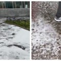 Veje sneg usred avgusta, led nema gde da ode Nestvarne scene, narod je tamo šokiran (video)