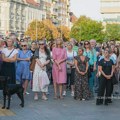 Zrenjaninski prosvetari i građani održali skup podrške prosvetnim inspektorkama Ivani Atanacković i Ružici Tapavički Podrška…