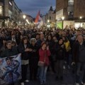 Protiv odmazde, potiv otkaza, protiv nepravde: Protest podrške otpuštenim prosvetnim radnicima u Kragujevcu