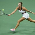 Sabalenka posle tri seta pobedila Pegulu na završnom turniru u Rijadu