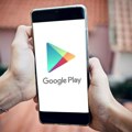 Google Play će upozoravati korisnike na one aplikacije koje brzo prazne bateriju