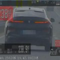 Neverovatna akcija presretača na putu kod Rume: Državljanin Nemačke divljao "BMW"-om, kada vidite koliko brzo je vozio…