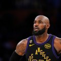 Lebron Džejms još nije doneo odluku o svojoj budućnosti