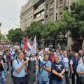 Iz GSP-a dva poklona Šapiću za rođendan: Četiri zahteva i torta u obliku trolejbusa