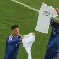 Skandalozna proslava u Prištini: Murići veličao ratne zločince, pa im nakon utakmice posvetio pobedu!