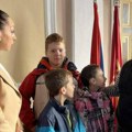 Ministar Gašić pomaže porodicu Dimitrijević Samohranoj majci troje dece i humanitarki izgoreo iznajmljeni stan u Kruševcu