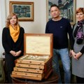(Foto, video) srebrni escajg porodice Varađanin-Vulko nakon 67 godina ponovo u novom sadu Evo u čijoj kolekciji možete…