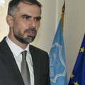 "Skrnavljenje mesta tragedije je nedopustivo": Oglasio se gradonačelnik Novog Sada o incidentu ispred Železničke stanice…