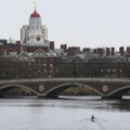 Trampova administracija zabranila Univerzitetu Harvard da prima strane studente