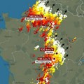 Oluja nosila sve pred sobom, ulice pod vodom: Dramatični snimci oluje u Francuskoj (foto/video)