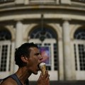 Francuska zbog vrućina zatvorila više od 2.200 škola
