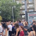 Javno obraćanje ispred Pravnog fakulteta: Represija nad građanima i građanskim buntom nije prihvatljiva