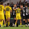Varnice na terenu - tuča igrača! Fudbaleri Oleksandrije prljavim potezima izazvali haos
