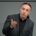 Bivši poslanik nemačke Levice: Moj utisak je da neke (ne)vladine organizacije rade na još jednoj promeni režima