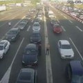 Velike gužve na graničnim prelazima: Evo gde možete da "zaglavite" i do dva sata