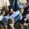U više francuskih gradova protesti protiv brutalnosti policije
