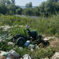 Tužna slika Vlasine: Prelepa reka sada je zatrpana smećem, plastike ima više od svega