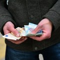 Prosečna plata u Hrvatskoj u junu iznosila 1.150 evra
