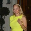 Pamela Anderson na glamuroznom događaju bez šminke: Slavna glumica pomerila granice u korist prirodne lepote (foto)
